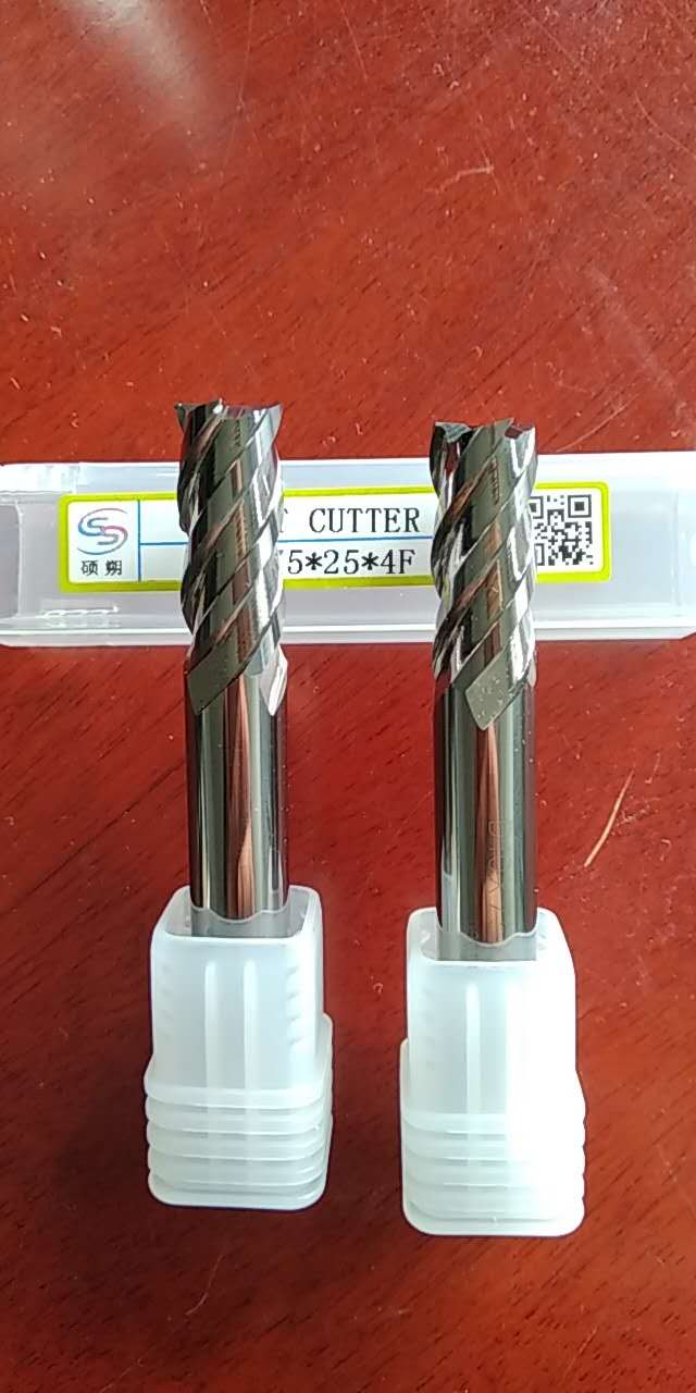 三角形數控刀片替代TNGG160402R-FNX2525金屬陶瓷刀具的技術分析與應用策略